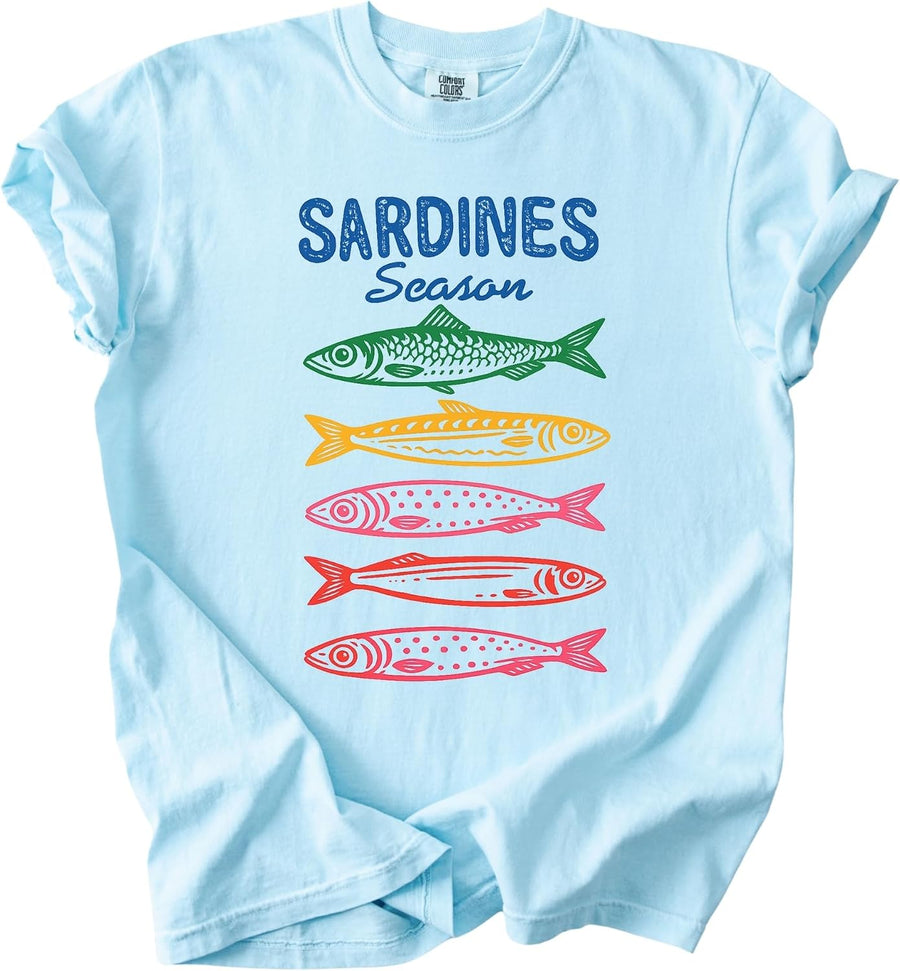 FITIN Sardines Season Garment-Dyed T-Shirt, Coastal Fish Graphic Tee for Women Men Beach Shirt - Chambray