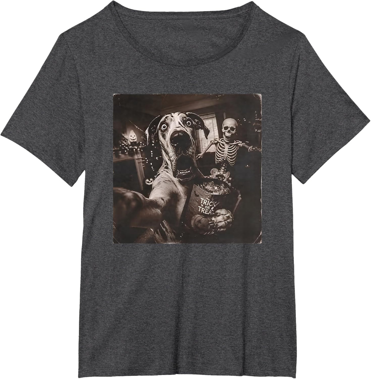 Halloween Great dane Scary Skeleton Selfie Halloween T-Shirt - Dark Heather Grey